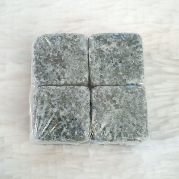 Avon Stone Ice Cubes Set of 4 (1" square) ~ SEALED!!! - Picture 3 of 6